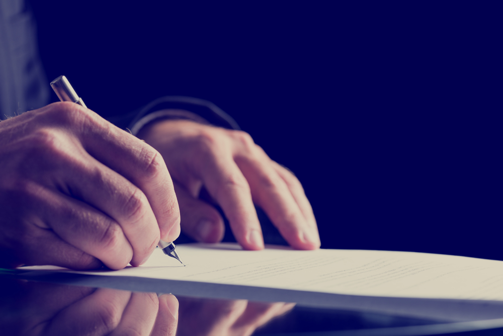 Governor signs bill to protect hotel and motel workers, requires panic buttons